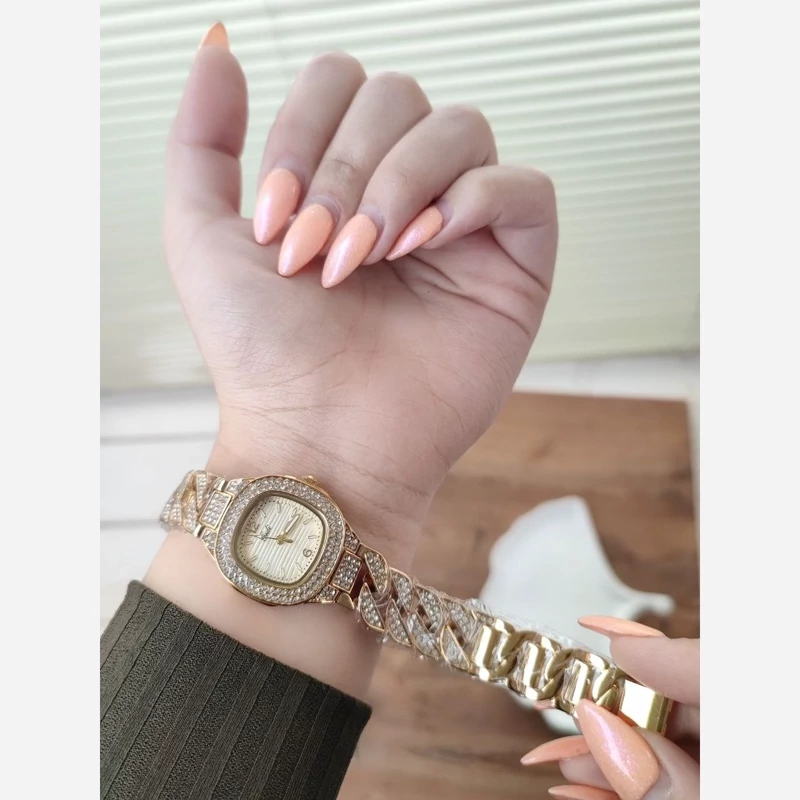 ساعت زنانه کارتیر فول نگین