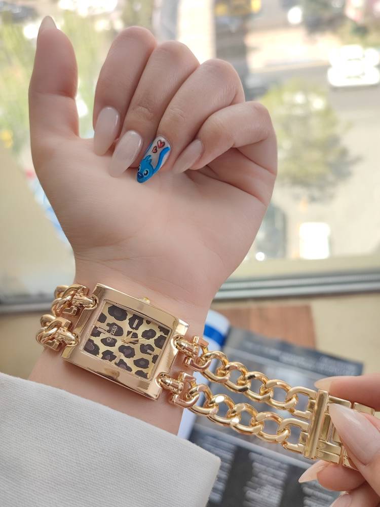 ساعت کارتیر دولاین زنانه ضداب