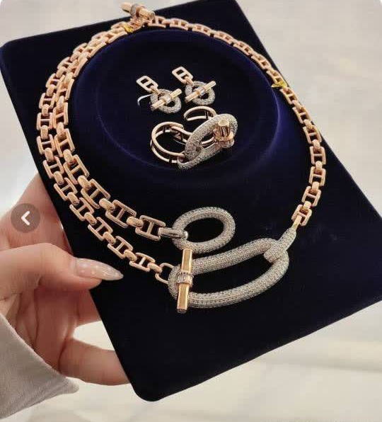 سرویس هرمس تکمیل نگین ثابت