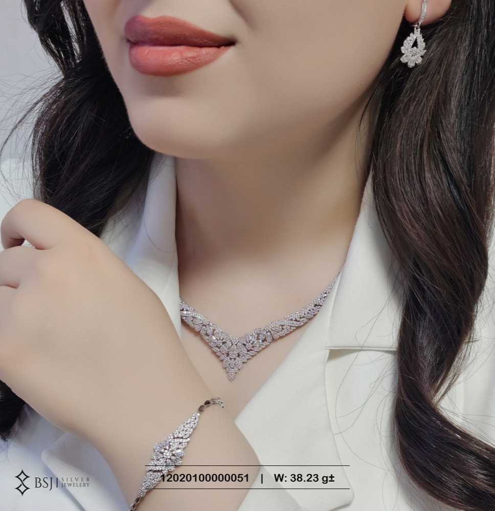سرویس جواهری نقره عیار ۹۲۵ با فاکتور